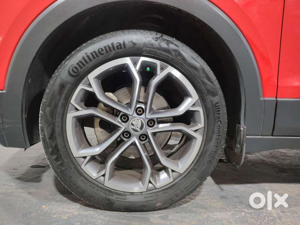 Skoda Kushaq Style 1.0l Tsi At, 2022, Petrol