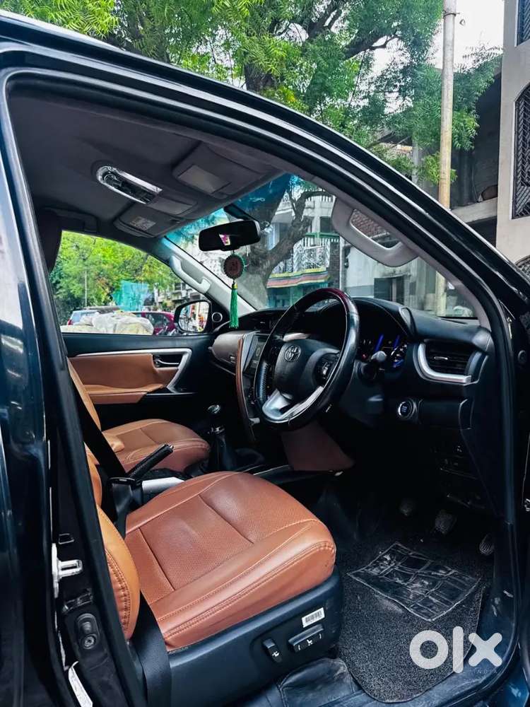 Toyota Fortuner Legender 2019 Diesel Well Maintained
