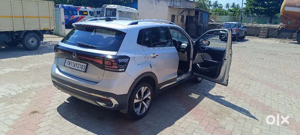 Volkswagen Taigun Topend 2022 Petrol 64500 Km Driven