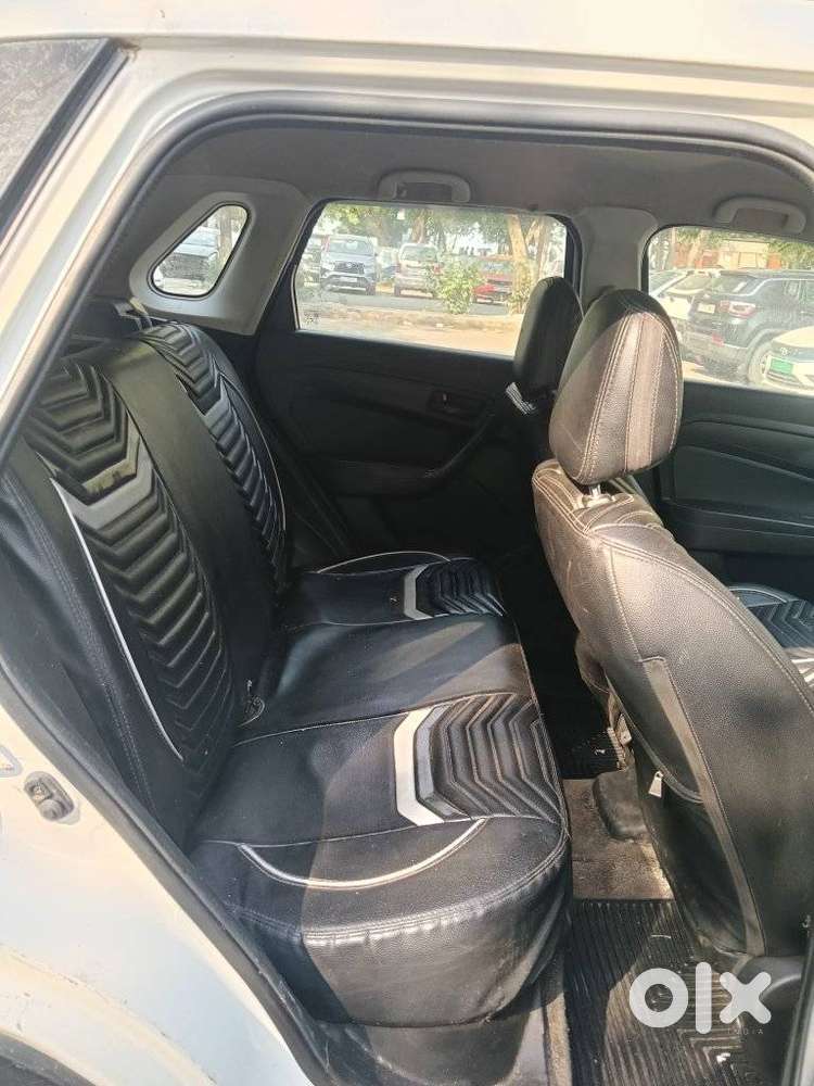 Maruti Suzuki Brezza 1.5 Lxi Smart Hybrid, 2021, Petrol