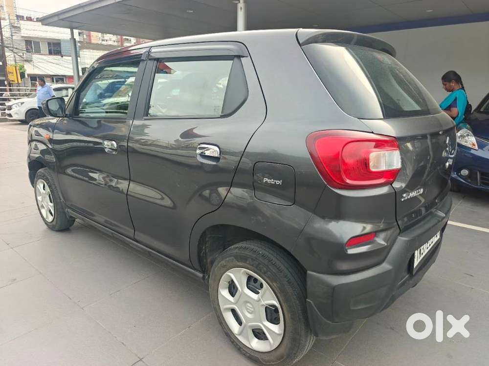 Maruti Suzuki S-presso Vxi Opt, 2021, Petrol