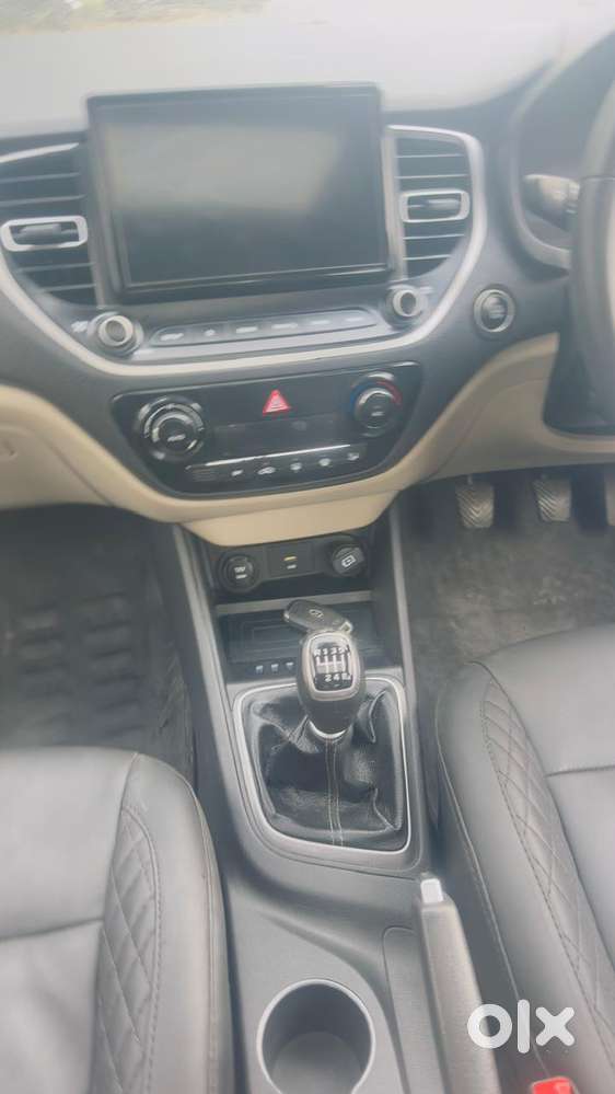Hyundai Verna 1.5 Sx Petrol Mt, 2022, Petrol