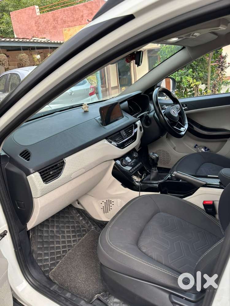Tata Nexon Petrol 2022