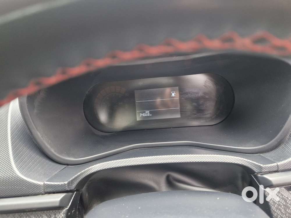 Tata Nexon Fearless Plus (ps) 1.2 Icng 6mt Red Dark Edition, 2025, C..