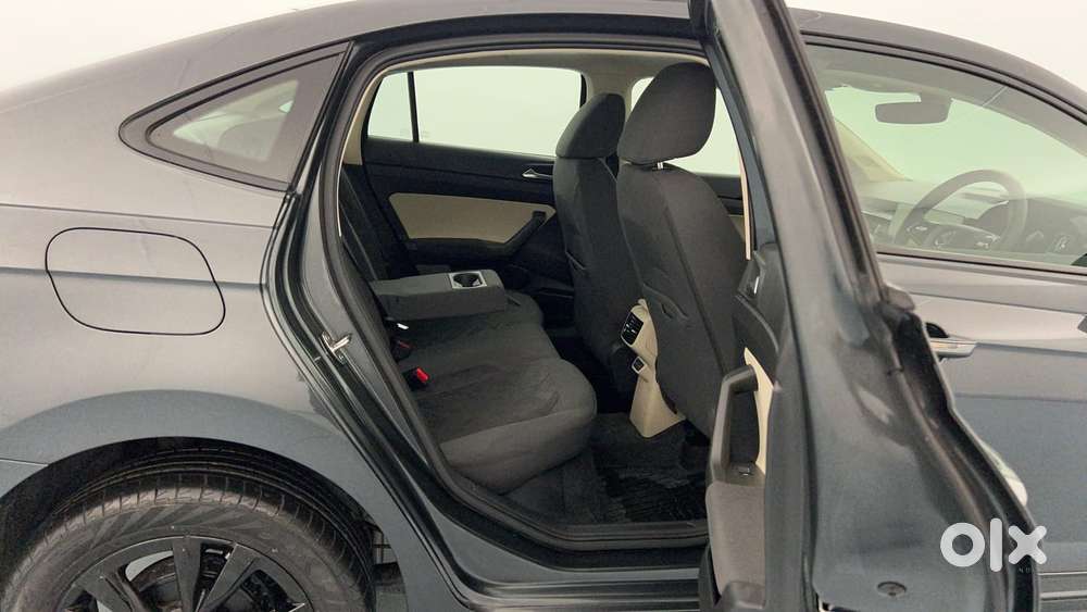 Skoda Slavia 1.0 Tsi Style At, 2026, Petrol