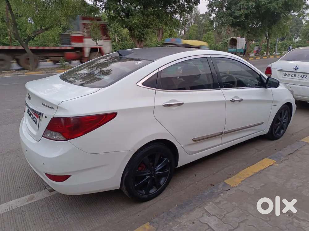 Hyundai Verna 1.4 Crdi Gl 2013