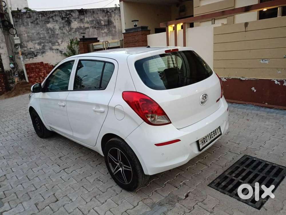 Hyundai I20 2015-2017 Sportz Option 1.4 Crdi, 2012, Diesel