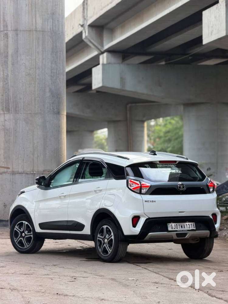 Tata Nexon 1.2 Revotron Xz, 2020, Petrol