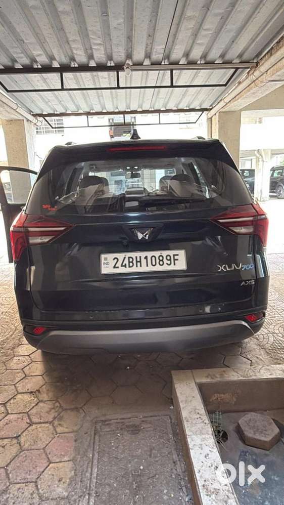 Mahindra Xuv700 2024 Diesel Mt 5 Str