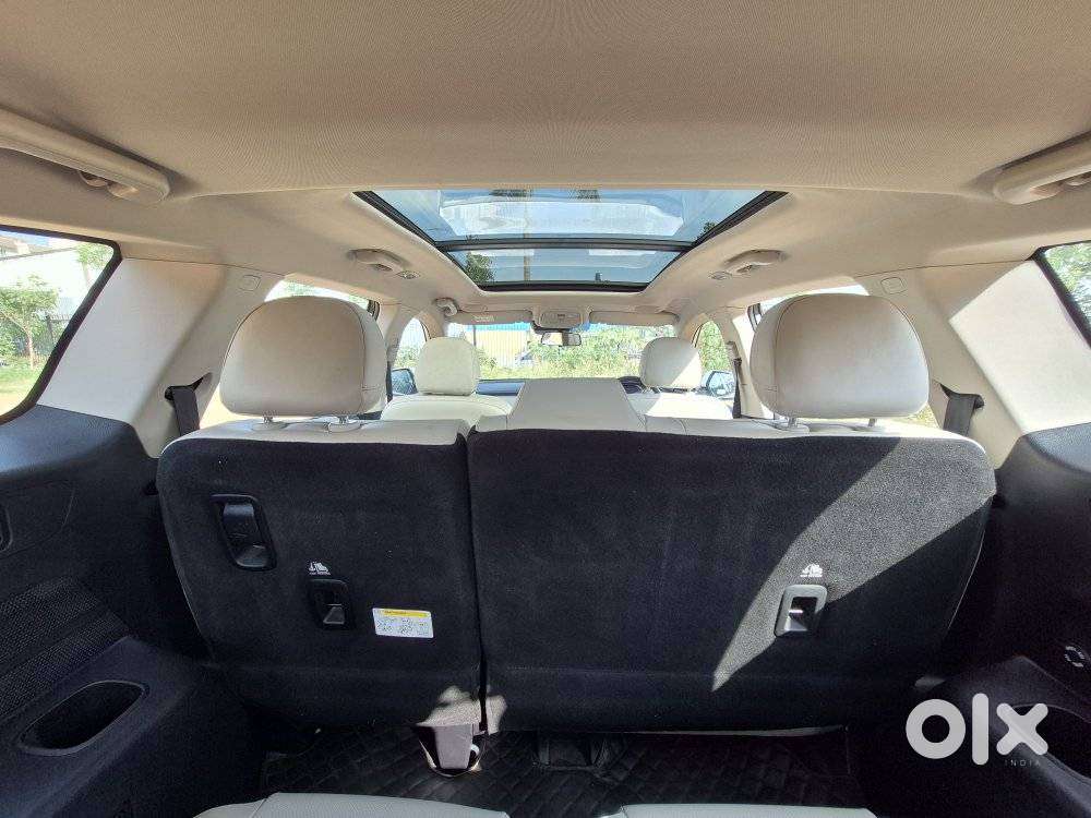 Mahindra Xuv700 2.0 Ax 7 Petrol At Luxury Pack Str, 2024, Petrol