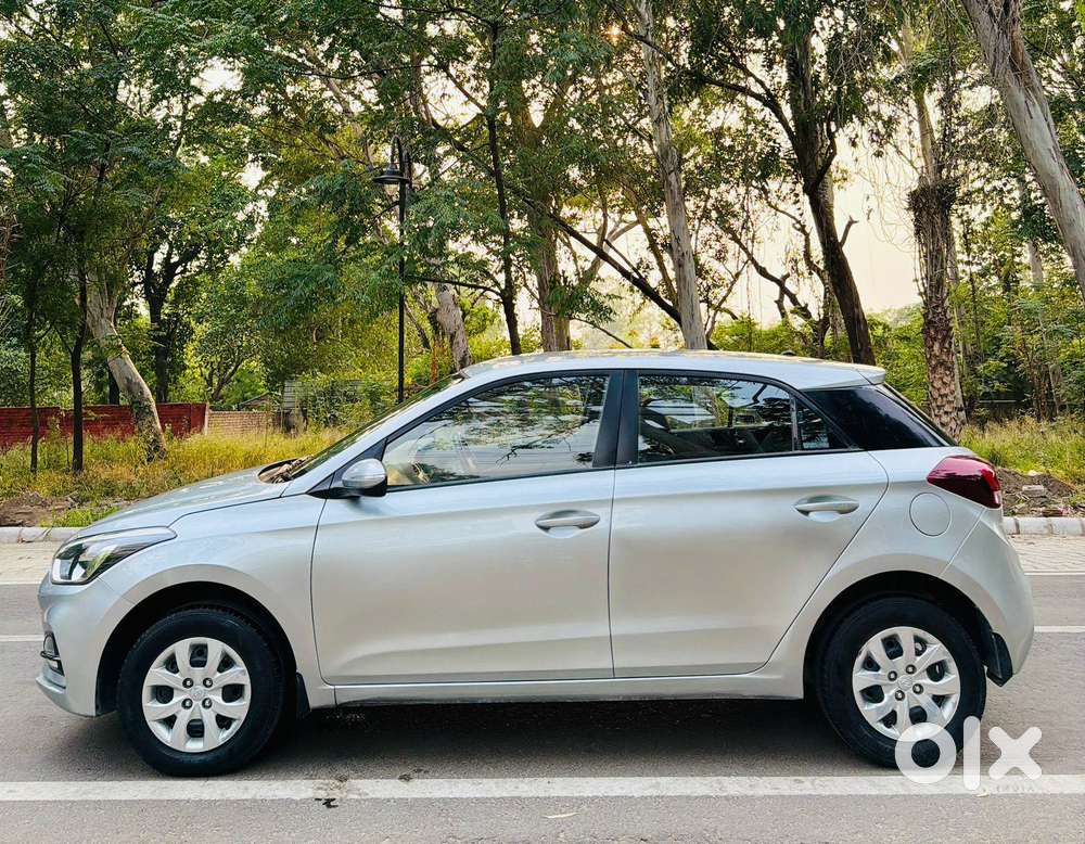 Hyundai I20 Sportz 1.2 Bs-iv, 2019, Petrol