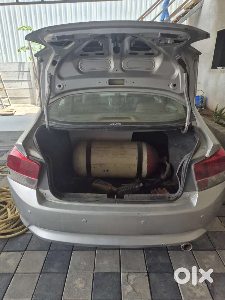 Honda City (2011) Petrol + Cng.