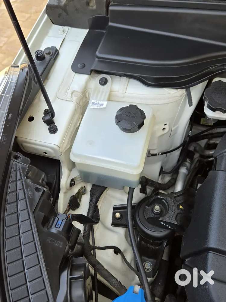 New Tyre Brand New Car Bumper To Bumper Original Vantilated Seats