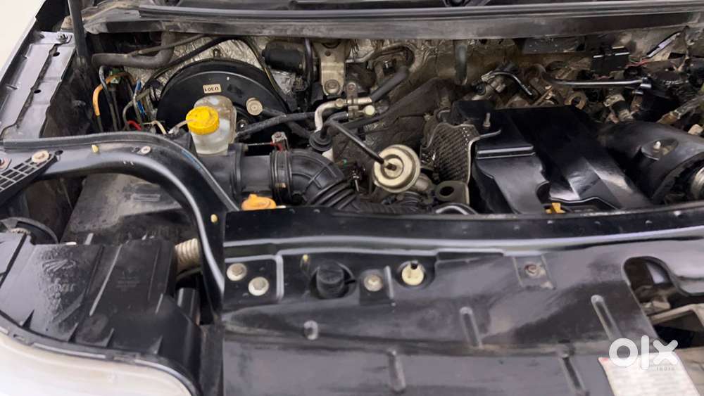 Mahindra Tuv 300 Mhawk100 T8, 2016, Diesel