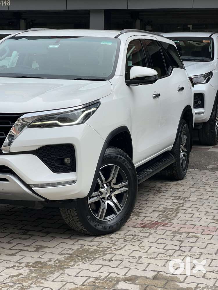 Toyota Fortuner 4x2 At 2.8 Diesel, 2023, Diesel