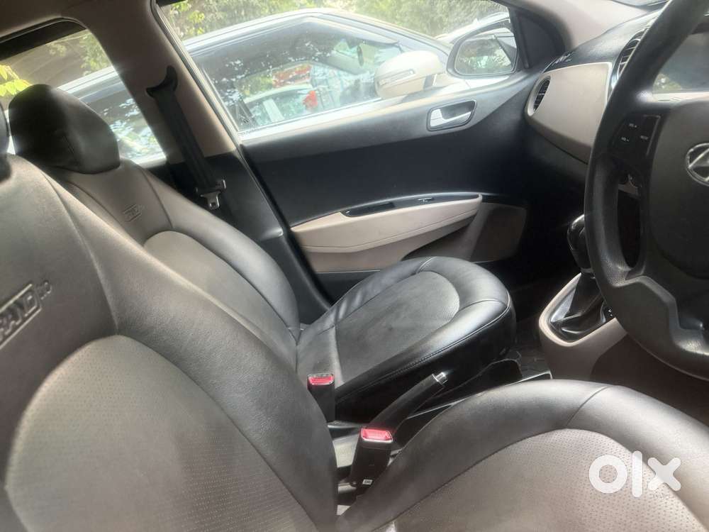 Hyundai Grand I10 At Sportz, 2017, Petrol
