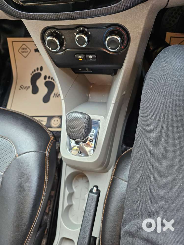 Tata Tiago 1.2 Revotron Xza, 2018, Petrol