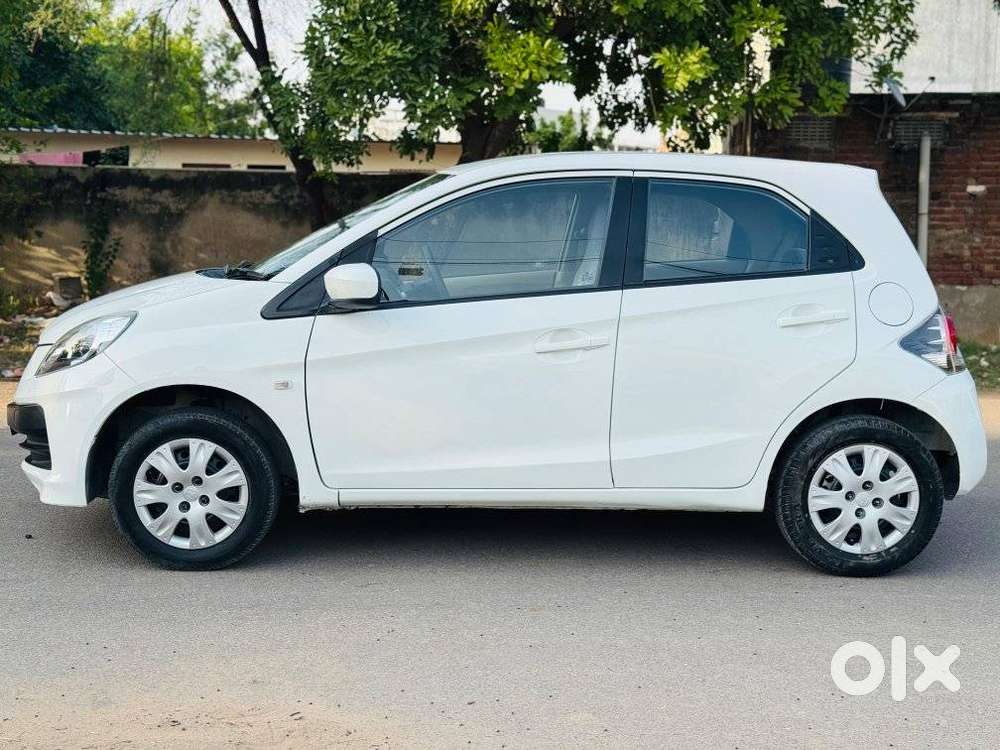 Honda Brio, 2016