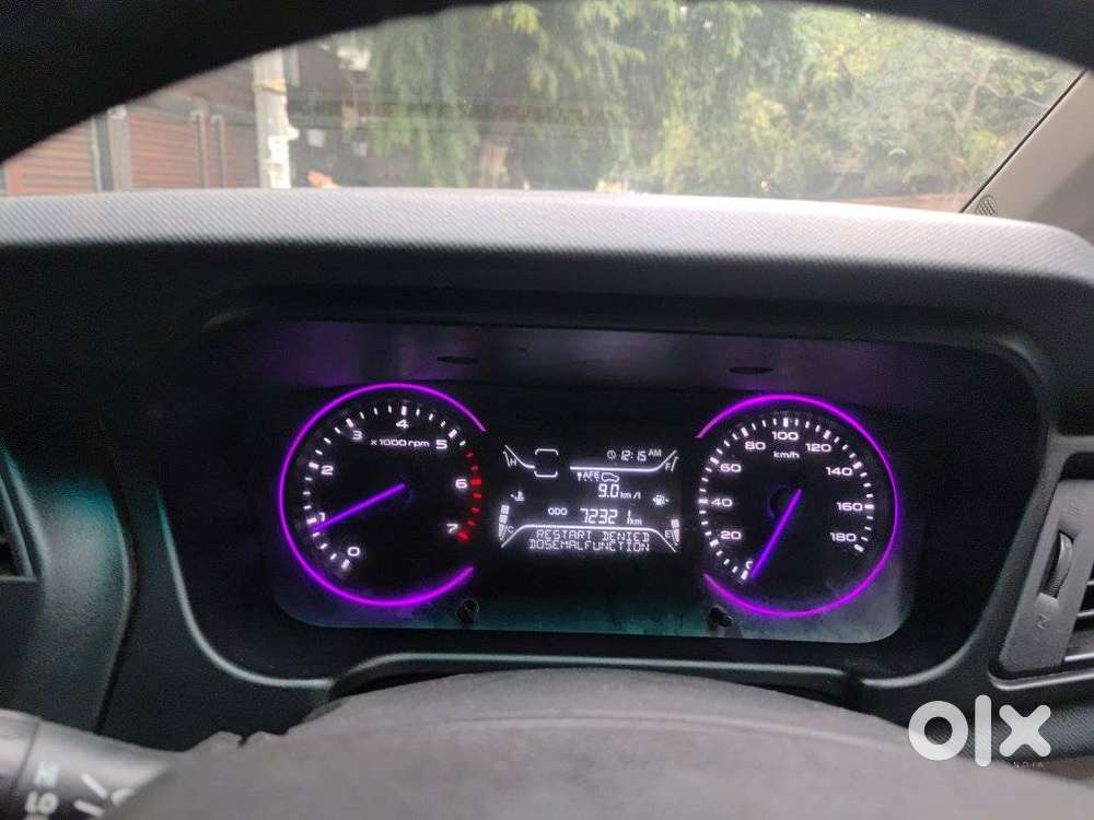 Mahindra Marazzo M2, 2021, Diesel