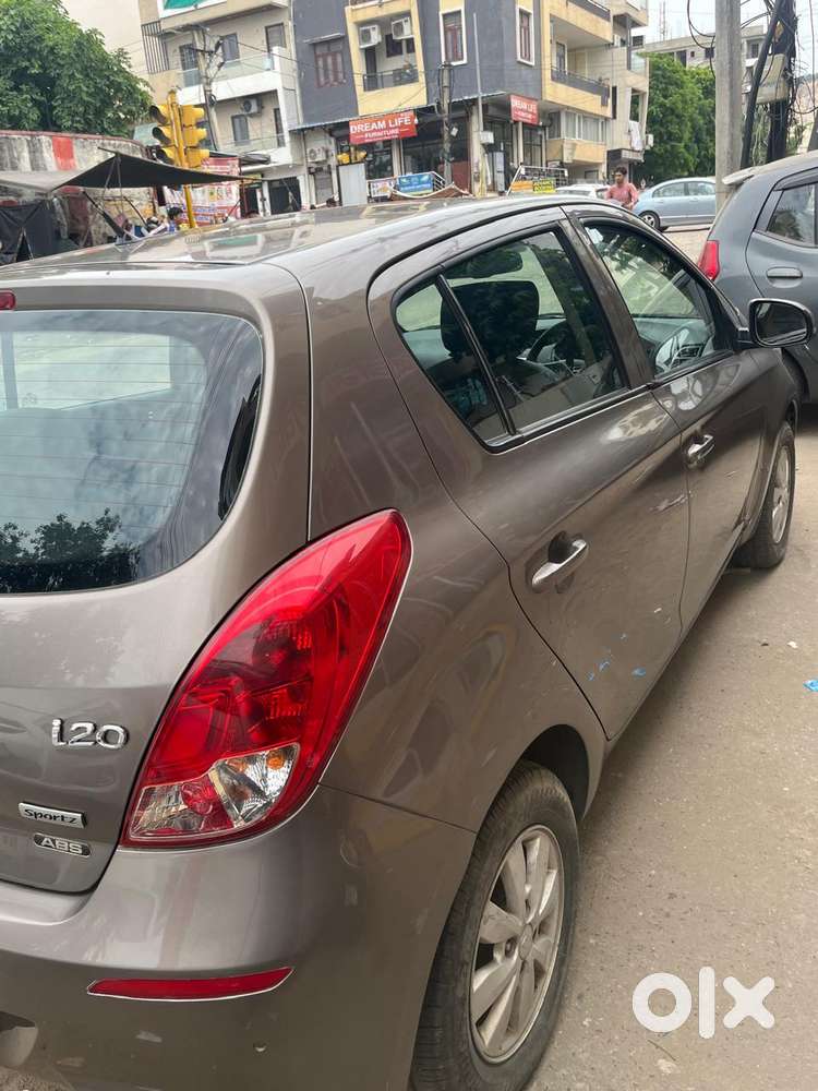 Hyundai I20 Sportz 1.4 Crdi, 2013, Diesel