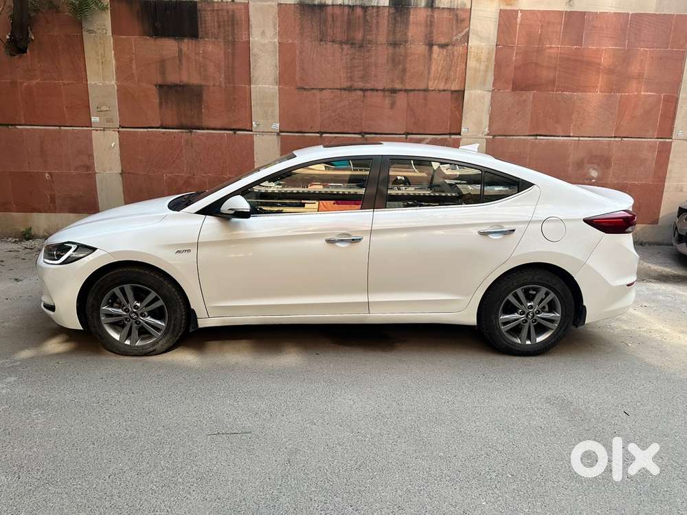 Hyundai New Elantra 2017 Petrol At 52000 Km Driven Mint Condition