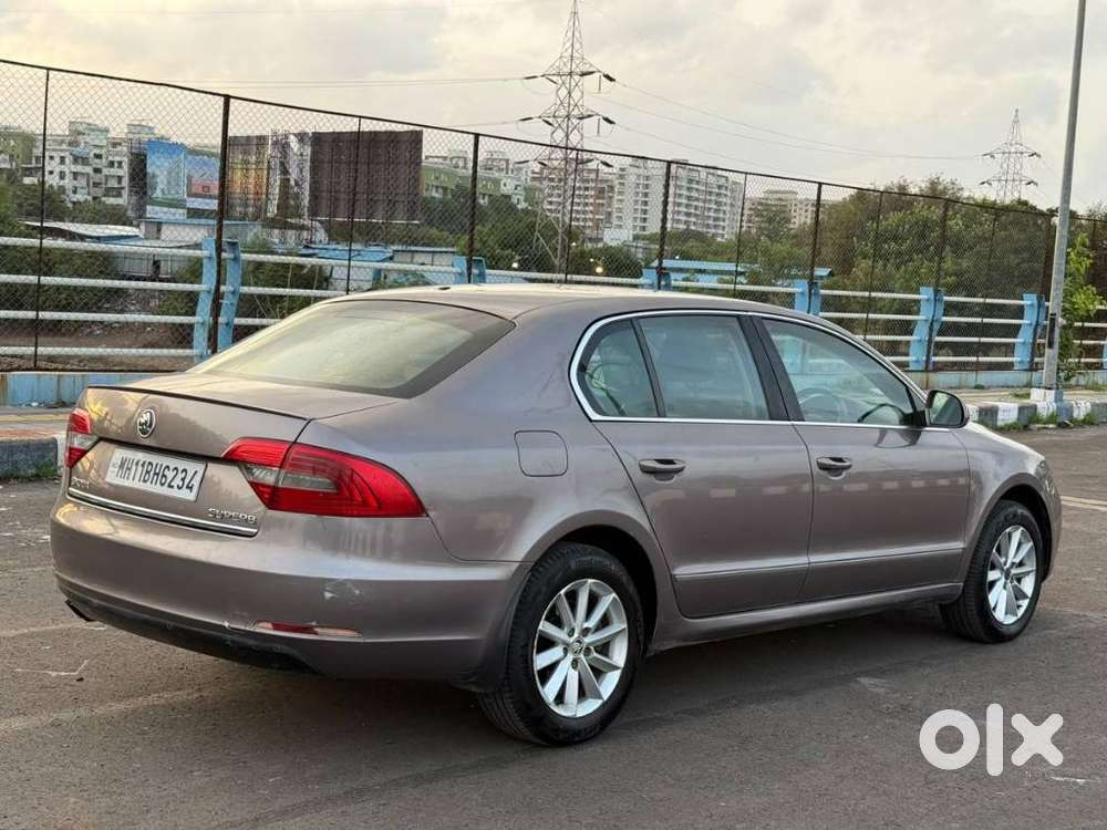 Skoda Superb 2.5 Elegance Tdi At, 2014, Diesel