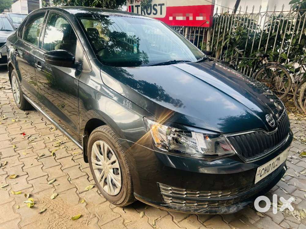 Skoda Rapid 1.0 Tsi Active, 2021, Petrol