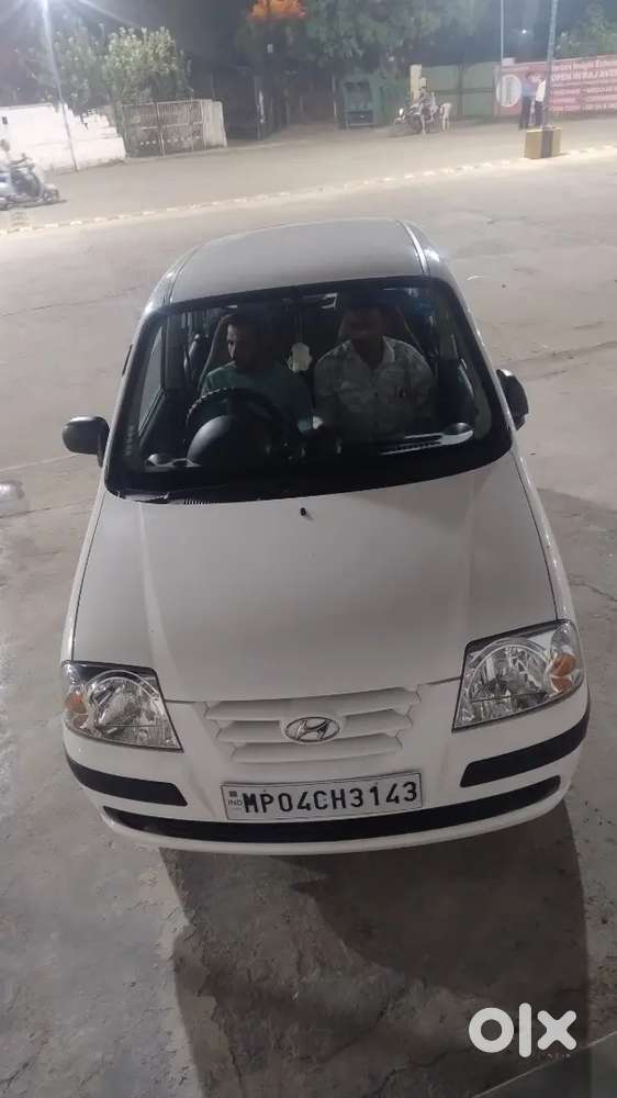 Hyundai Santro Xing 2011 Petrol/lpg 12000 Km Running First Owner