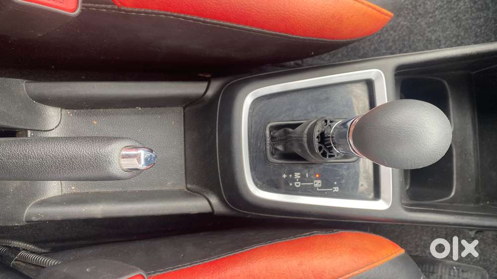 Maruti Suzuki Swift Amt Zxi, 2018, Petrol