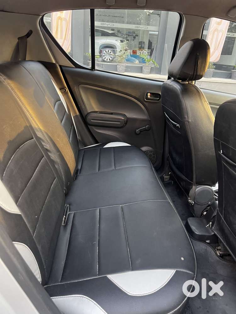 Maruti Suzuki Ritz Lxi, 2012, Petrol