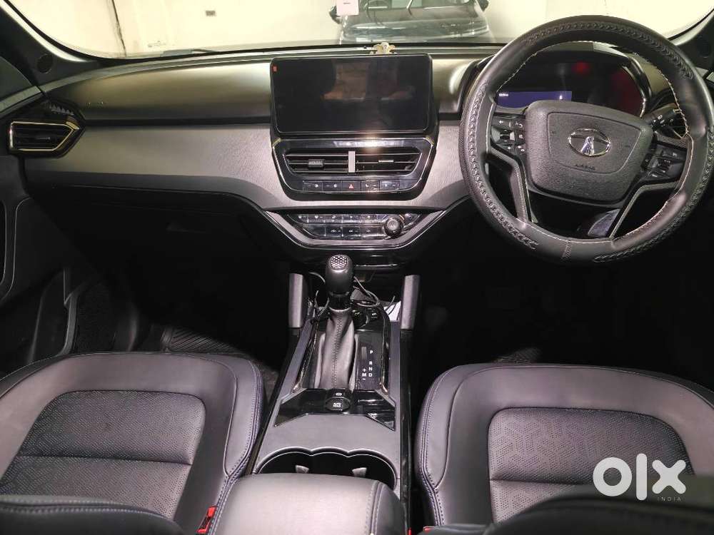 Tata Safari Xza Plus Dark Edition