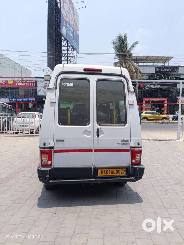 Tata Winger Deluxe - Hi Roof (ac), 2018, Diesel