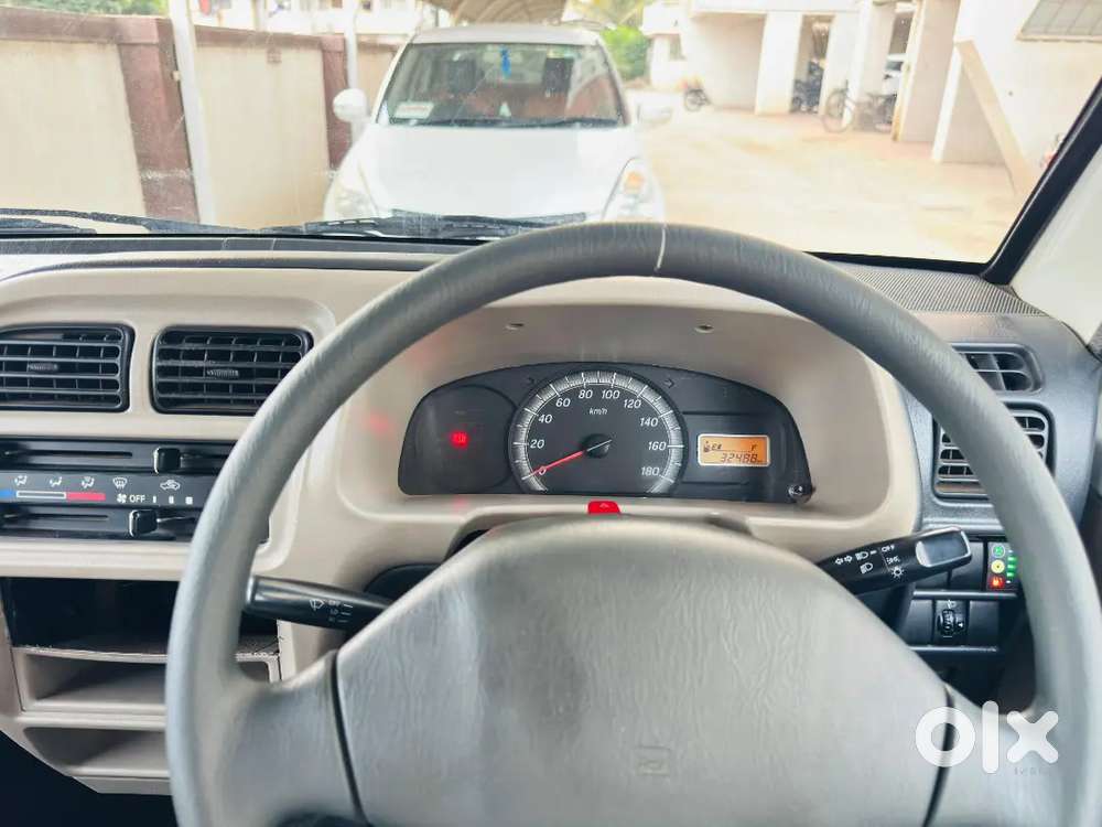 Maruti Suzuki Eeco 5 Seater Cng 2013 2nd Owner Only 32288 Km 335000