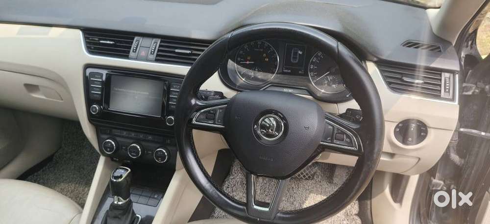 Skoda Octavia Ambition Plus 2.0 Tdi At, 2016, Diesel