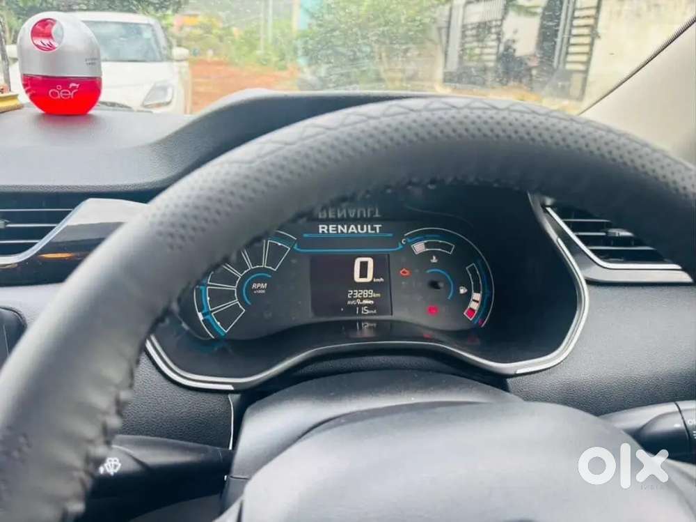 Renault Triber 2021 Petrol 28000 Km Driven