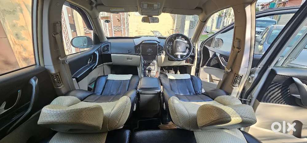 Xuv 500 Genuine 44k Driven All Documents Complete 2016 Model 
W6