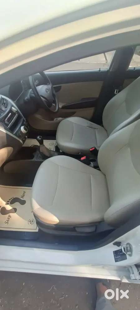 Hyundai Eon Era+