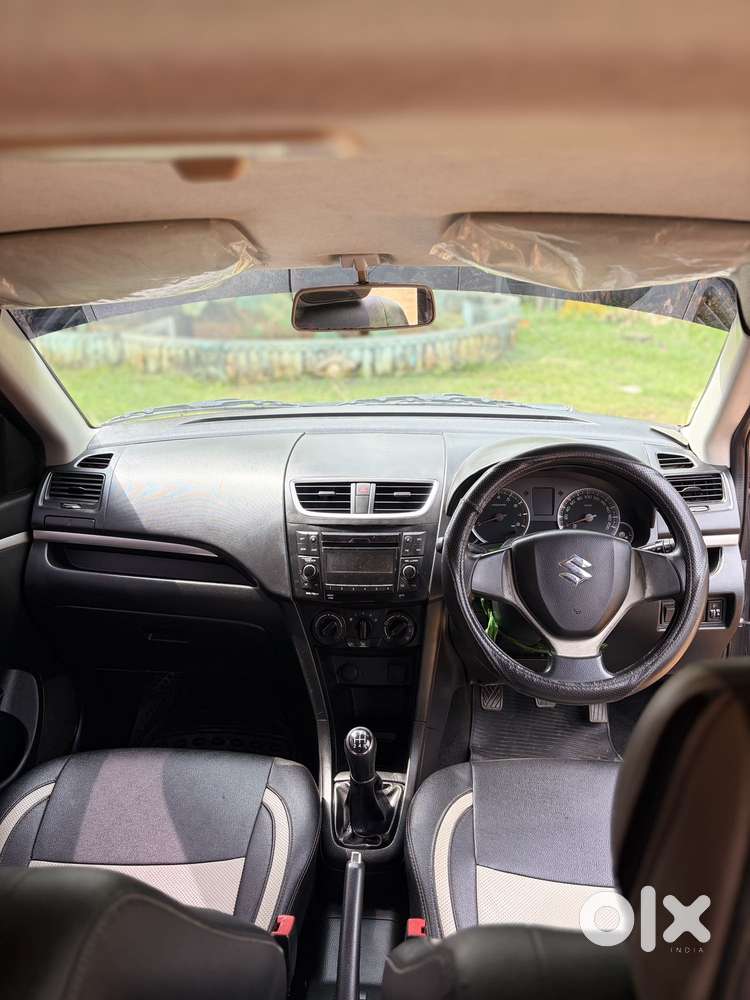 Maruti Suzuki Swift Vxi, 2016, Petrol