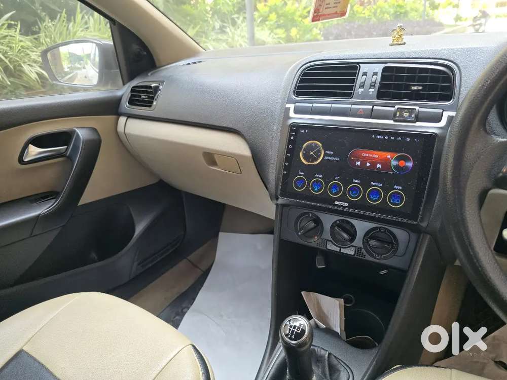 Volkswagen Polo Petrol 2010