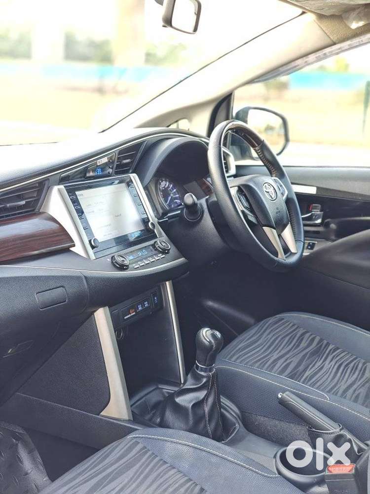 Toyota Innova Crysta 2.4 V, 2022, Diesel