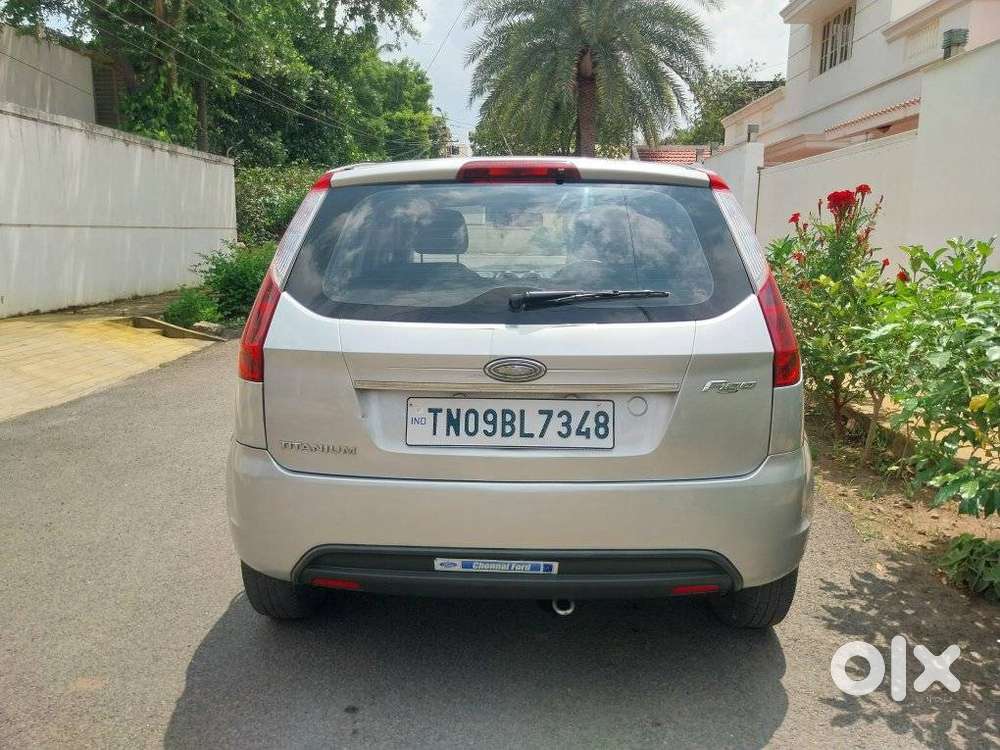 Ford Figo 1.2p Titanium Mt, 2011, Petrol