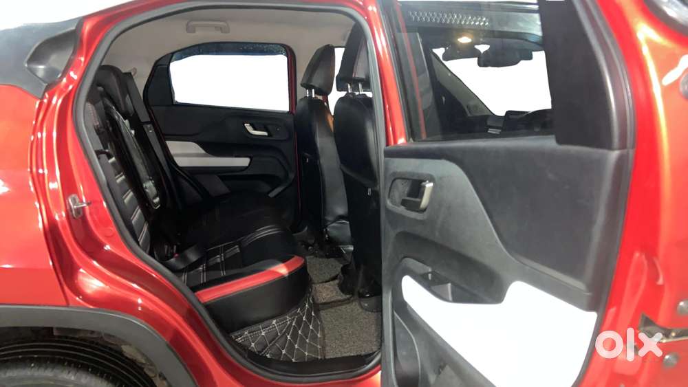 Tata Punch 1.2 Revotron Creative Amt Dual Tone, 2022, Petrol