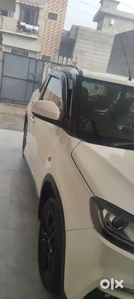 Maruti Suzuki Brezza 2019 Diesel 110000 Km Driven