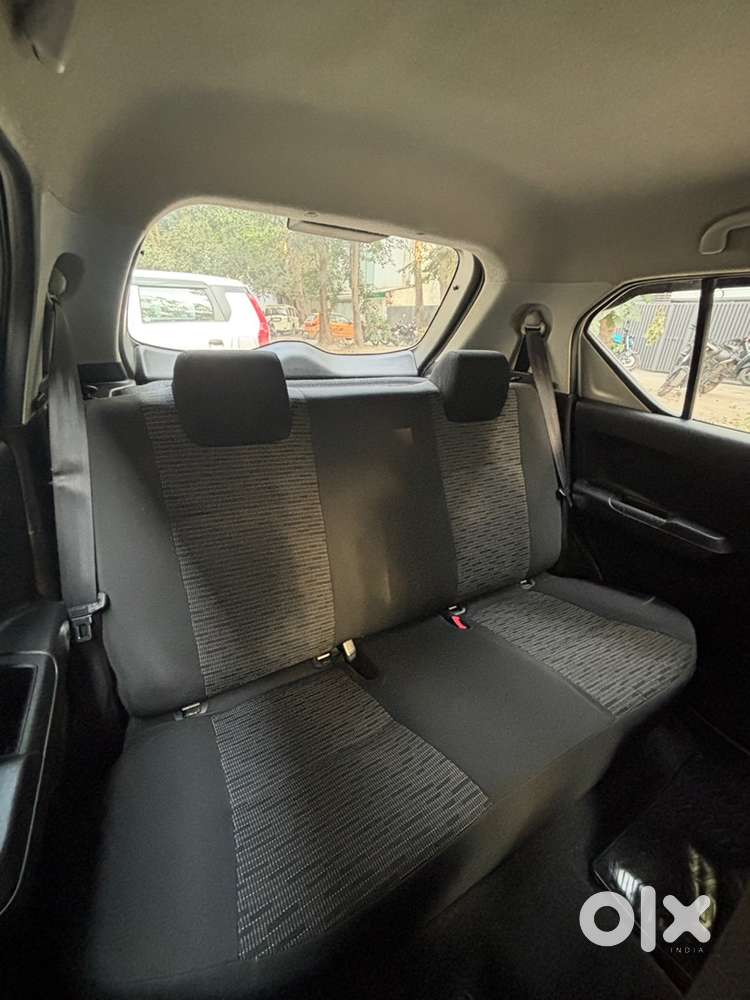 Maruti Suzuki Ignis Petrol 2017