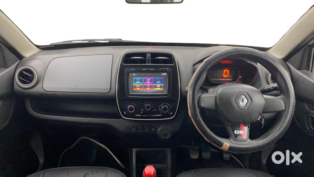 Renault Kwid 1.0 Rxt 02 Anniversary Edition, 2017, Petrol