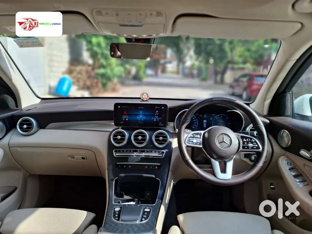 Mercedes-Benz GLC Class Progressive 220d, 2022, Diesel