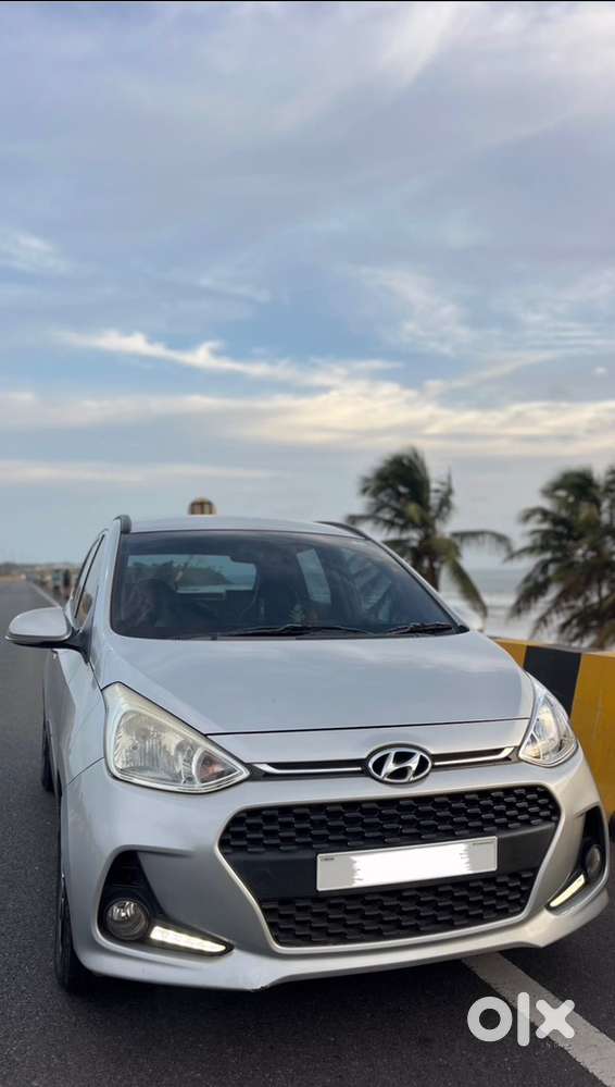 Hyundai Grand I10 Asta Petrol 2017