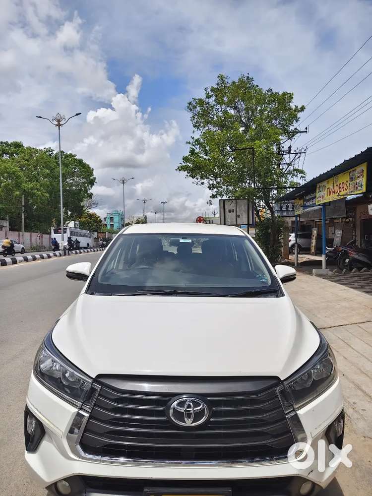 Toyota Innova Crysta 2019 Diesel 240000 Km Driven