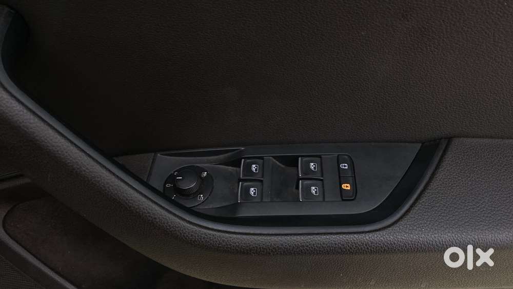 Skoda Superb Lk 1.8 Tsi At, 2018, Petrol