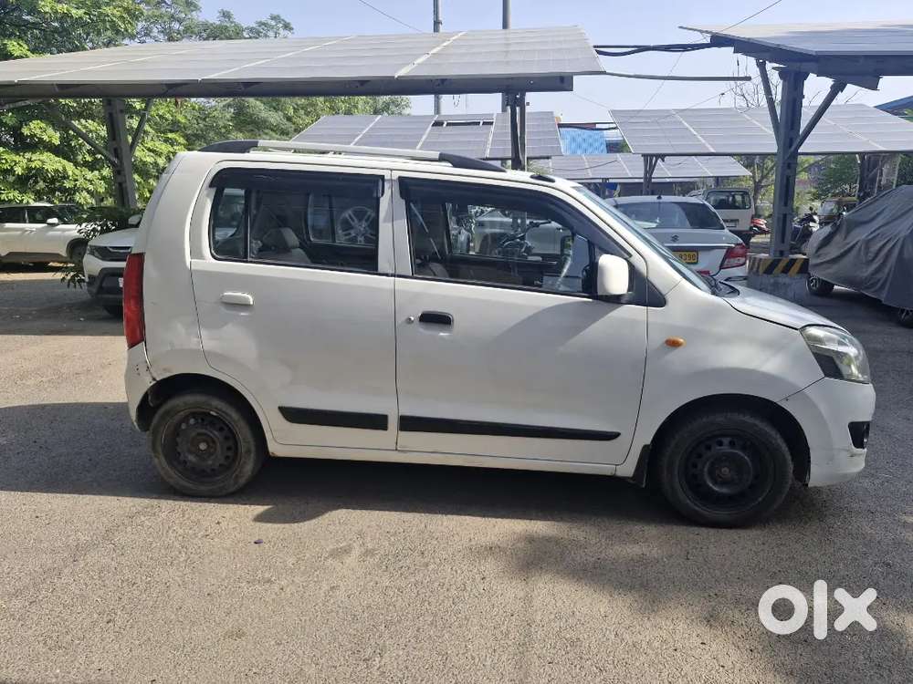 Maruti Suzuki Wagon R 1.0 2017 Petrol 112000 Km Driven